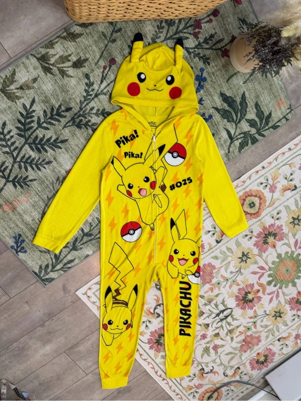 Pokemon boys pikachu
